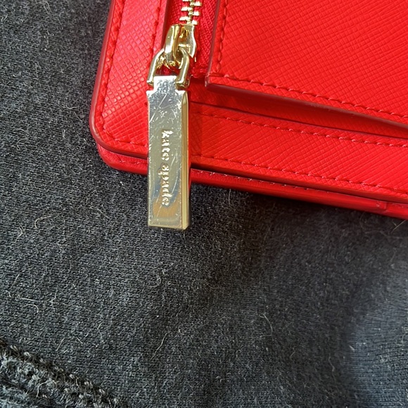 Kate Spade  NWT Long Wallet  Red/ Gold Accents ID Cards Coins  7”L x 3.5”h x 5/8 - Picture 8 of 9